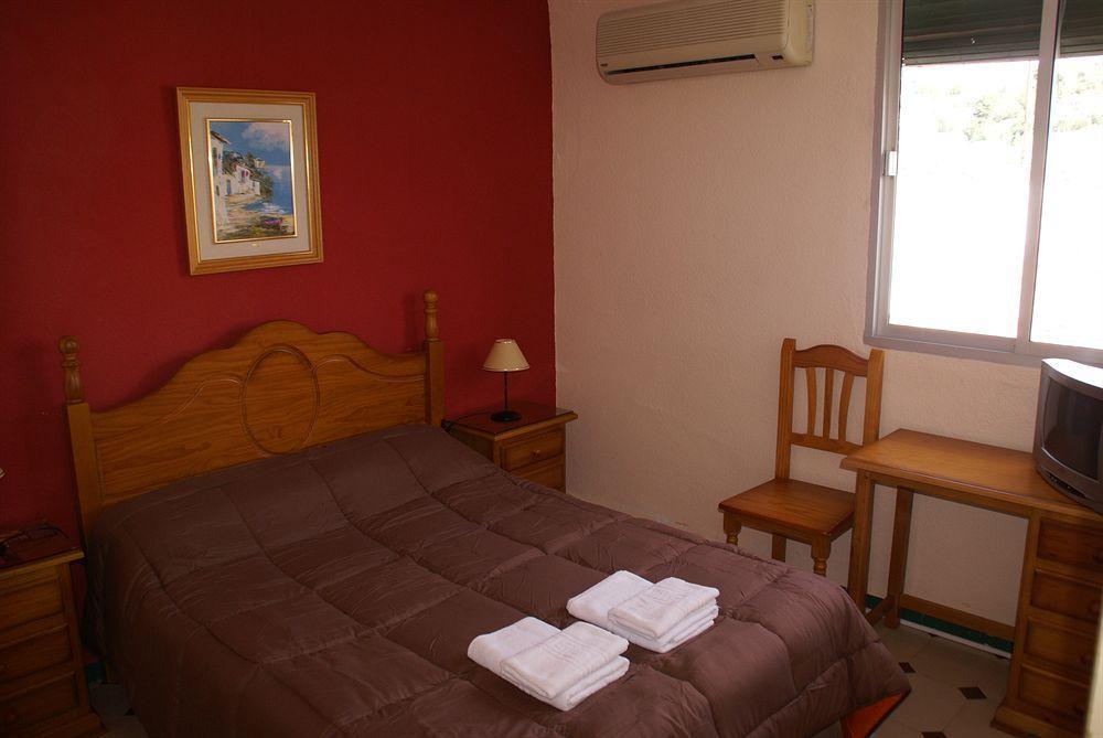 Oyo Fonda Sanchez Hotel Гранада Екстериор снимка