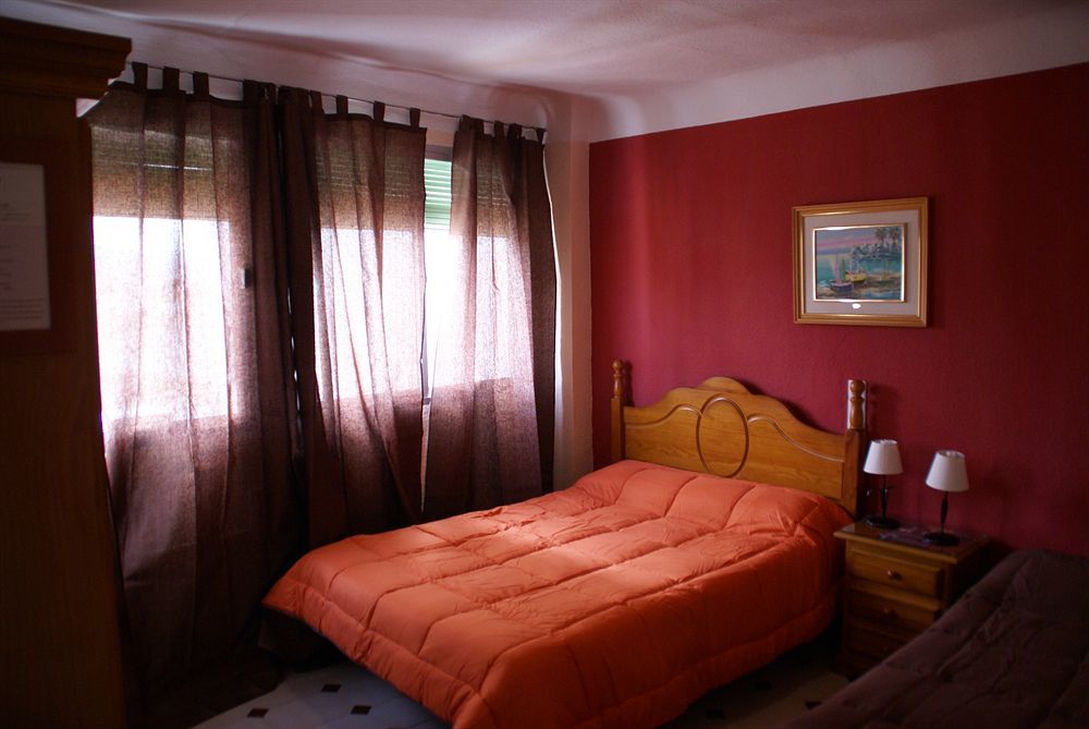 Oyo Fonda Sanchez Hotel Гранада Екстериор снимка
