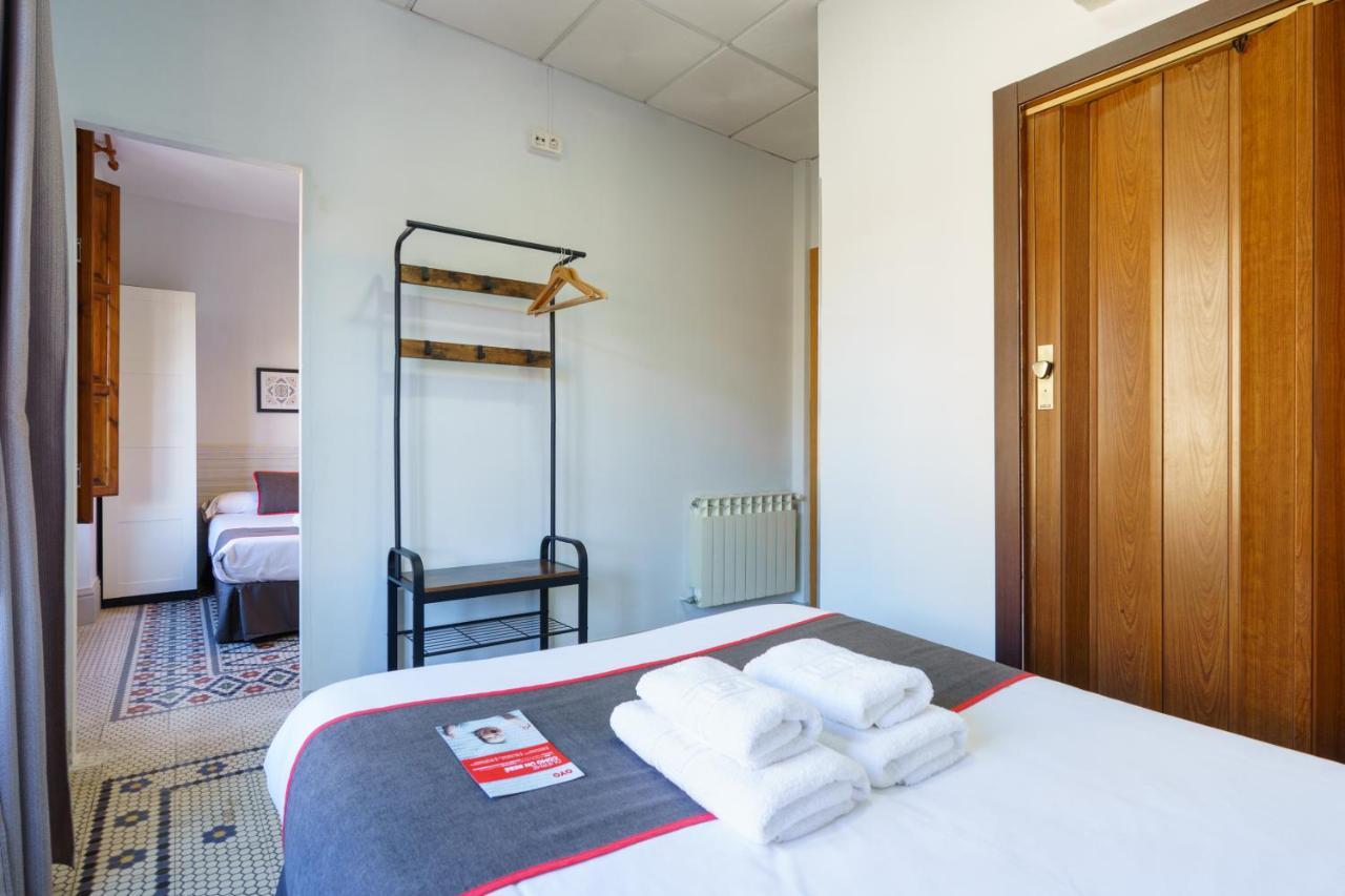 Oyo Fonda Sanchez Hotel Гранада Екстериор снимка